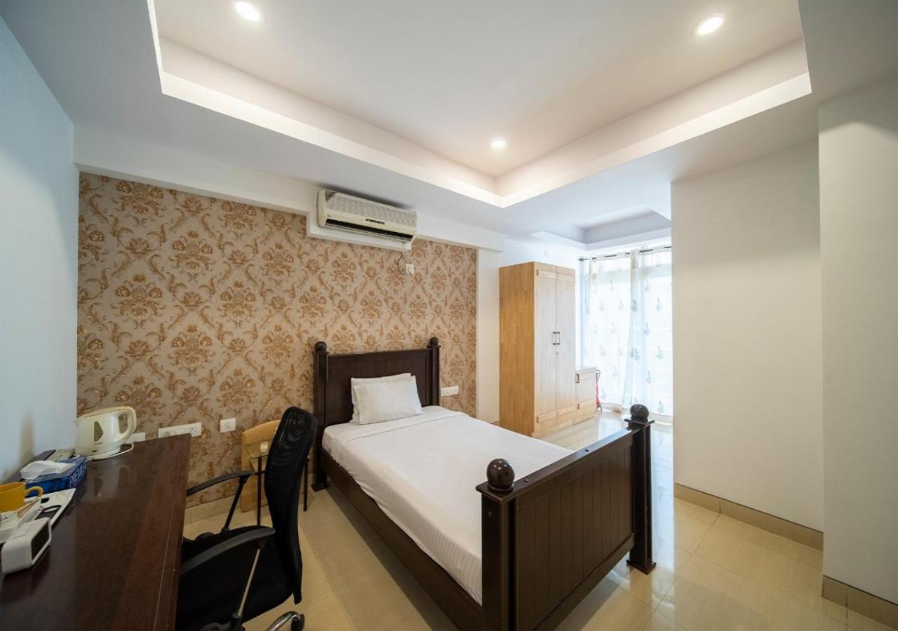 แฟ็บโฮเต็ล อะพอลโล 27 Hotel บังกาลอร์ ภายนอก รูปภาพ